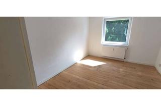 Wohnung mieten in Kirchfeldstraße 72, 51643 Gummersbach, Helle 2-Zimmer-Wohnung mit modernisiertem Tageslichtbad nahe dem Steinmüllergelände