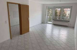 Wohnung mieten in 68167 Neckarstadt, Großzügige 4-Zimmer-Wohnung mit Balkon und zwei Bädern in Mannheim-Wohlgelegen