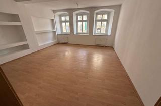 Wohnung mieten in Obermarkt, 04720 Döbeln, Zentraler gehts nicht! Individuelle 2-Raum-Wohnung am Obermarkt