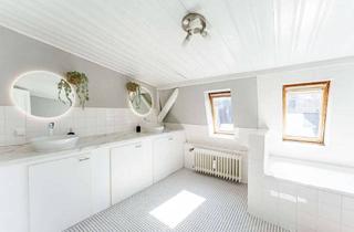 WG-Zimmer mieten in Germanenstraße 57, 42277 Wuppertal, Helles WG-Zimmer in großzügiger 130 m²-Wohnung – ab September 2026