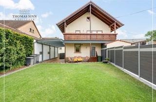 Haus kaufen in 75056 Sulzfeld, Familienhaus mit Garten, Carport & Photovoltaik – ankommen und wohlfühlen!