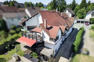 Einfamilienhaus kaufen in 76332 Bad Herrenalb, Großzügiges Einfamilienhaus mit Einliegerwohnung, Garten und zwei TG-Stellplätzen