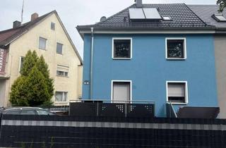 Doppelhaushälfte kaufen in 95643 Tirschenreuth, Modernisierte Doppelhaushälfte mit Ausbaupotenzial und Gestaltungsspielraum durch Renovierung