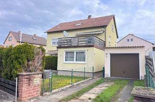 Mehrfamilienhaus kaufen in 74348 Lauffen, Ruhig gelegenes Freistehendes Mehrfamilienhaus mit Garten, Balkon & Terrasse