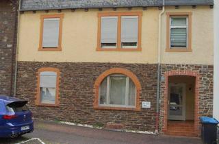 Haus kaufen in 56812 Cochem, "KAPITALANLAGE ODER TEILWEISE EIGENNUTZUNG-DREIFAMILIENHAUS IN PANORAMABLICKLAGE VON COCHEM"