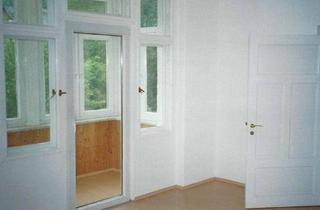 Villa kaufen in 07338 Leutenberg, Stilvolle Stadtvilla mit drei separaten Wohneinheiten
