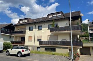 Anlageobjekt in 63927 Bürgstadt, Kapitalanlage in Bürgstadt Schöne vermietete Dachgeschosswohnung mit Balkon