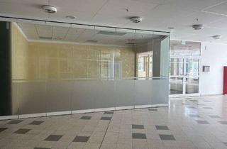 Gewerbeimmobilie mieten in Platanenstraße 14, 17033 Neubrandenburg, Gewerbeeinheit im Lindenparkcenter