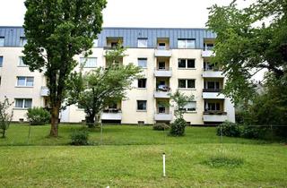 Wohnung kaufen in 82256 Fürstenfeldbruck, 2-Zimmer-Wohnung. Großer Balkon. Ganz oben