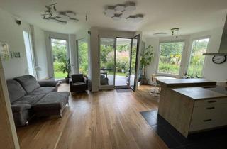 Wohnung kaufen in Possenhofener Str. 61, 82319 Starnberg, Direkte Seenähe & Provisionsfrei: 3 Zimmer Gartenwohnung EBK, TG inkl, Seezugang gegenüber