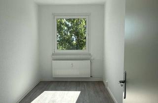 Sozialwohnungen mieten in Reichenauer Weg 16, 01279 Tolkewitz/Seidnitz-Nord, Die gefällt mir: interessante 3-Zimmer-Wohnung (WBS)
