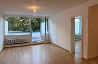 Wohnung mieten in Markstraße 91, 44801 Querenburg, Helle 2-Zimmer-Wohnung mit großem Südost-Balkon, Aufzug und Keller in Bochum-Querenburg