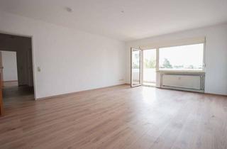 Wohnung mieten in Waldstraße 36, 63128 Dietzenbach, Charmante Wohnung mit Balkon und Außenstellplatz (2. OG Mitte)
