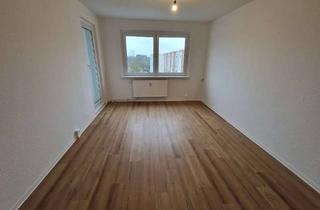 Wohnung mieten in Neue Vogelsdorfer Straße 20, 15562 Rüdersdorf, Familienfreundliche 3-Zimmer-Wohnung mit Balkon im Grünen zu vermieten!