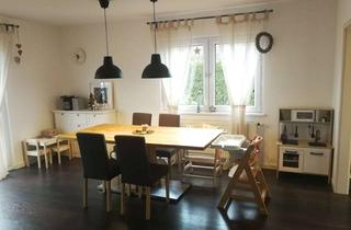 Wohnung mieten in 88483 Burgrieden, Modernisierte 3-Raum-EG-Wohnung mit Kamin, Terrasse und Einbauküche in Burgrieden