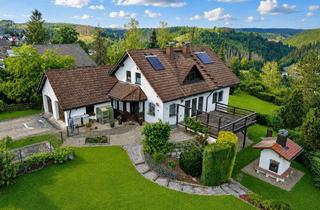 Haus kaufen in 96365 Nordhalben, Tolles Wohnhaus mit Garten und traumhaften Fernblick in Nordhalben