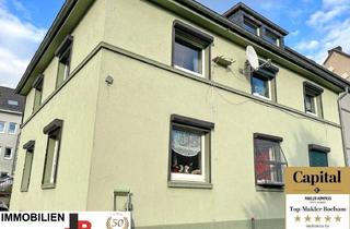 Anlageobjekt in 44793 Hordel, LORENZ-Angebot in Hordel: Generationenhaus. Mit 2- o. 3-Wohnungen. Wird komplett frei. 987 m² Grd