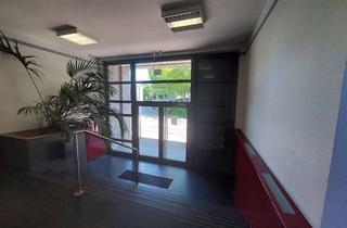 Gewerbeimmobilie kaufen in 67059 Mitte, Gewerbeeinheit für Büro, Praxis oder Schulungsräume mit über 200 m² Fläche