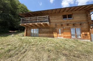 Einfamilienhaus kaufen in 92259 Neukirchen, Alpenflair in der Oberpfalz – Exklusives Holz-Chalet mit besonderem Charme