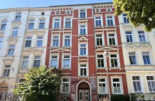 Wohnung kaufen in 18057 Rostock, 2-Zimmer Eigentumswohnung in der KTV