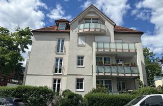 Wohnung kaufen in 01309 Dresden, Attraktive Kapitalanlage - 2-Raum-Wohnung mit Loggia und Tiefgaragenstellplatz in Dresden-Striesen