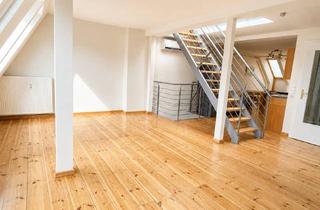 Wohnung kaufen in 10179 Berlin, Dachgeschossmaisonette mit zwei Terrassen in Berlin-Mitte am Historischen Hafen