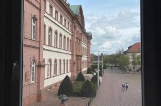 Wohnung kaufen in 66482 Zweibrücken, Zweibrücken - Ruhige Eigentumswohnung in zentraler Lage am Schloss in Zwei