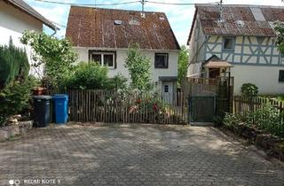 Haus kaufen in 56305 Puderbach, Puderbach - Haus in Schatten der Burg Reichenstein zu VERKAUFEN