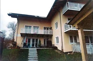 Wohnung kaufen in 83071 Stephanskirchen, Helle 3-Zimmer-Erdgeschosswohnung mit großem Garten in ruhiger Waldrandlage