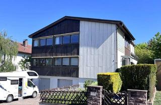 Wohnung kaufen in 75228 Ispringen, Ispringen: Großzügige 3,5 Zimmer-Wohnung in ruhiger Zweifamilienhaus-Gemeinschaft