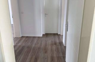 Wohnung mieten in Berliner Straße 26-28, 63128 Dietzenbach, Frisch renovierte 3-Zimmer-Wohnung in Dietzenbach Hexenberg