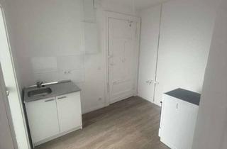 Wohnung mieten in Schönwalderstraße 88, 13585 Spandau, Sanierte 1-Zimmer Wohnung