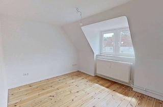 Wohnung mieten in Flensburger Straße 68, 24768 Rendsburg, Das perfekte Single-Zuhause: Gemütliche 1,5-Zi.-Dachgeschosswohnung mit modernem Tageslichtbad