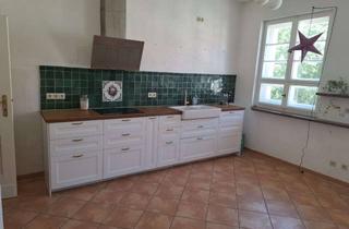 Wohnung mieten in Myrtenweg 19, 13509 Tegel, Großzügige, ansprechende 4-Zimmerwohnung zu vermieten.