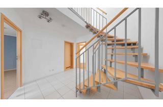 Wohnung mieten in 69198 Schriesheim, 2-Zimmer-Dachgeschosswohnung mit Empore, Dachterrasse und TG-Stellplatz