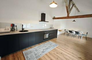 Wohnung mieten in 66424 Homburg, Teilmöblierte 2-ZKB Wohnung mit Balkon und Stellplatz