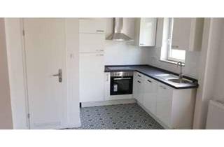 Wohnung mieten in Seeberger Straße 46, 28215 Findorff-Bürgerweide, 3-Zi.-Wohnung, renoviert, Balkon, Garten, Parkett, zentrale, aber ruhige Lage