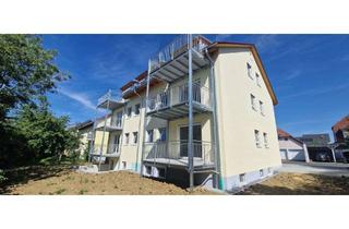 Wohnung mieten in Fliederstrasse, 97353 Wiesentheid, Erstbezug: Moderne 3-Zimmer-Wohnung mit Balkon in Wiesentheid (EG / 1. OG)