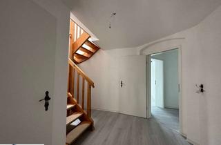 Wohnung mieten in Carl-Von-Ossietzky-Straße 11, 02826 Südstadt, 3 Raum Dachgeschosswohnung in Südstadtlage!