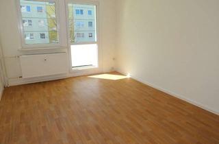 Wohnung mieten in 08412 Werdau, ** Fahrstuhl und Balkon ** Für ältere Personen geeignet ** 2 Zimmer Wohnung zu vermieten!