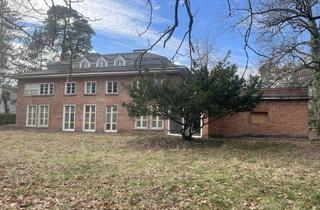 Villa kaufen in Clayallee 34, 14195 Dahlem, denkmalgeschützte, stark renovierungsbedürftige Villa (Haus Auerbach) in Top-Lage Dahlem