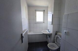 Wohnung mieten in Steigerstraße 18, 06217 Merseburg, Kleine Zweiraumwohnung mit Balkon und Tageslichtbad!
