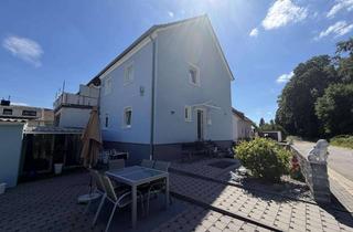 Doppelhaushälfte kaufen in 66450 Bexbach, Moderne Doppelhaushälfte in Bexbach