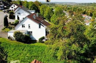 Doppelhaushälfte kaufen in 73249 Wernau, Seltene Gelegenheit - Erschlossenes Baugrundstück mit einer angrenzend vermieteten Doppelhaushälfte