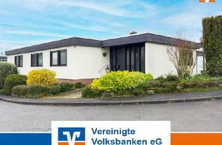 Haus kaufen in 71155 Altdorf, Freistehender Bungalow mit Einliegerwohnung und Doppelgarage in Altdorf