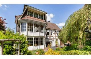 Mehrfamilienhaus kaufen in 36396 Steinau, Historisches Mehrfamilienhaus mit drei Wohneinheiten und großem Grundstück in Steinau