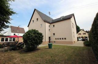 Haus kaufen in 86391 Stadtbergen, Gepflegtes 5-Parteienhaus mit 2 Garagen in Stadtbergen!