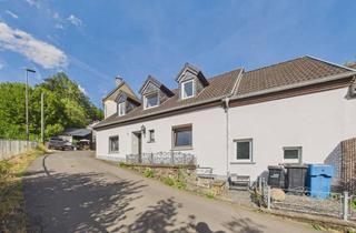 Einfamilienhaus kaufen in 54614 Schönecken, Dort leben, wo andere Urlaub machen? Einfamilienhaus mit viel Platz für die Familie in Schönecken!