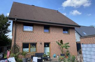 Einfamilienhaus kaufen in 59379 Selm, Viel Platz für die Familie! Großzügiges Einfamilienhaus mit Keller, Treppenlift und Garage in Selm!