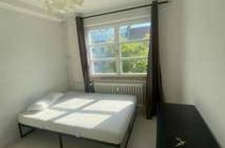 Immobilie mieten in Albrecht-Achilles-Straße, 10709 Wilmersdorf, Lichtdurchflutetes Zimmer, in Damen-WG